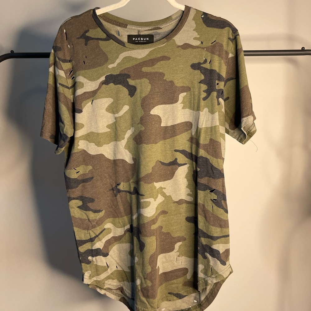 Pacsun t shirt